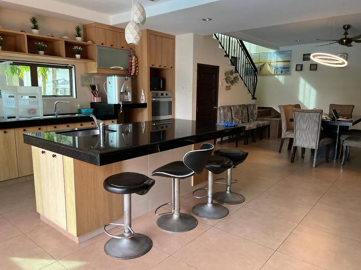 Melaka Beachfront Villa With Pool Malacca