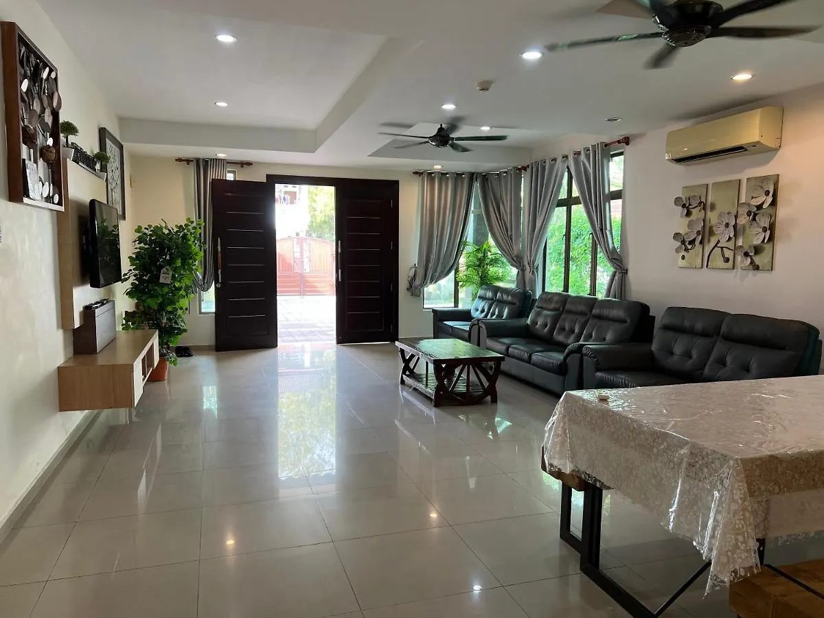 Melaka Beachfront Villa With Pool Malaysia