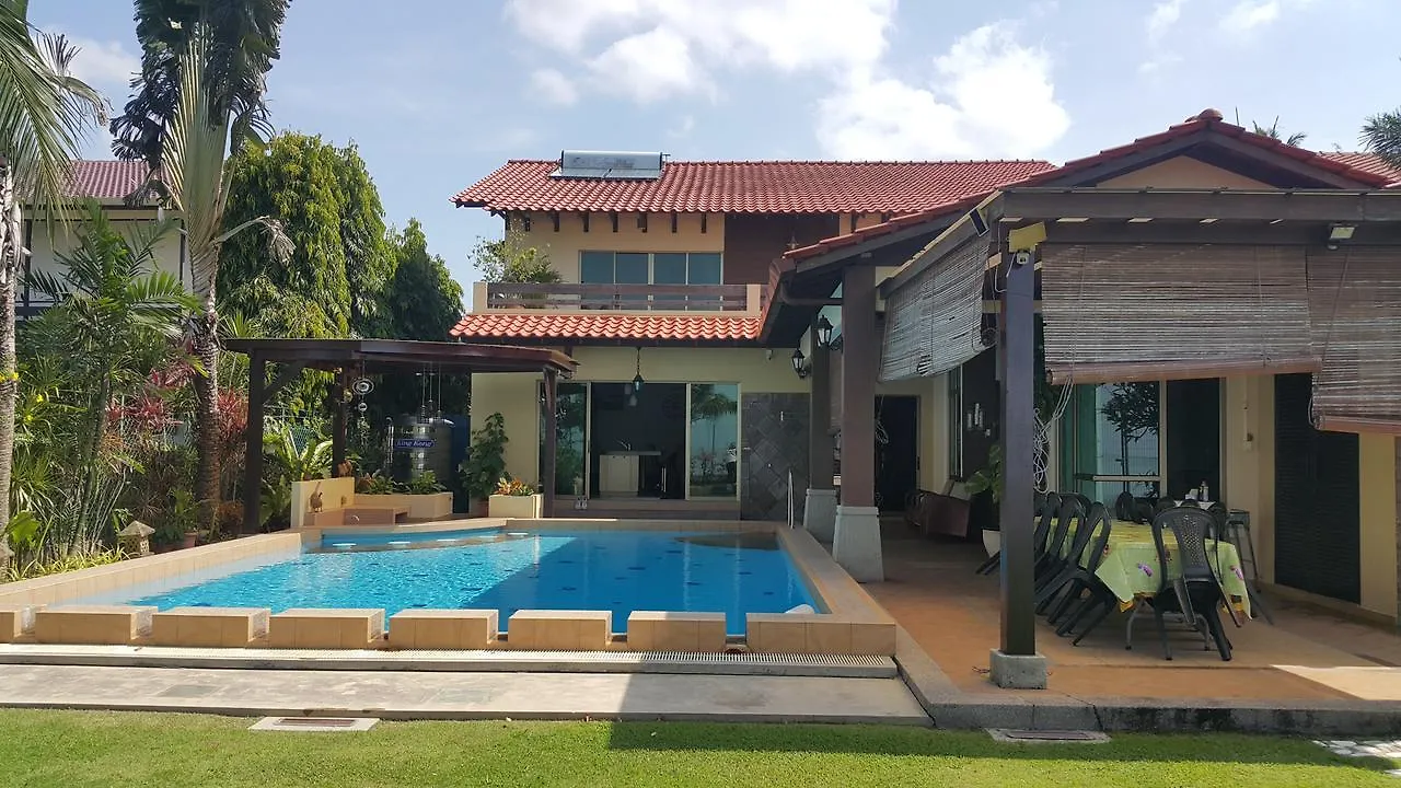 Melaka Beachfront Villa With Pool